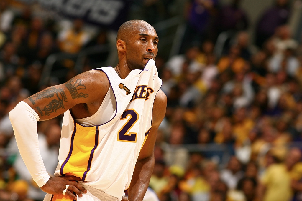 官方平台-特朗普曝科比曾与人冲突：是我出面劝开&amp;有时候劝架比打架更危险